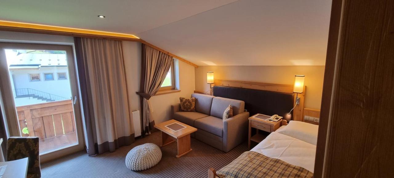Hotel Bergkristall (Adults Only) Oberau Buitenkant foto