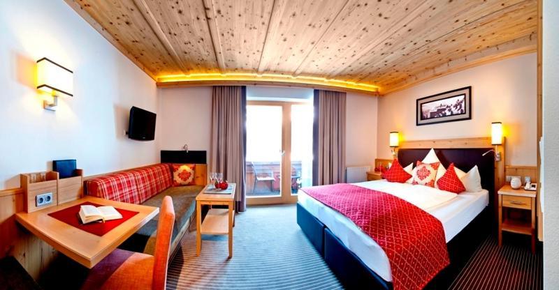 Hotel Bergkristall (Adults Only) Oberau Kamer foto